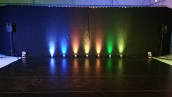 Het podium van het Nederlands Jongleer Festival 2022 verzorgd door ons